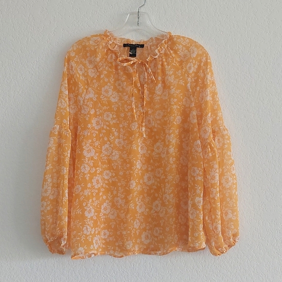 A LOVE STORY Floral Yellow Blouse NWOT - Picture 1 of 8